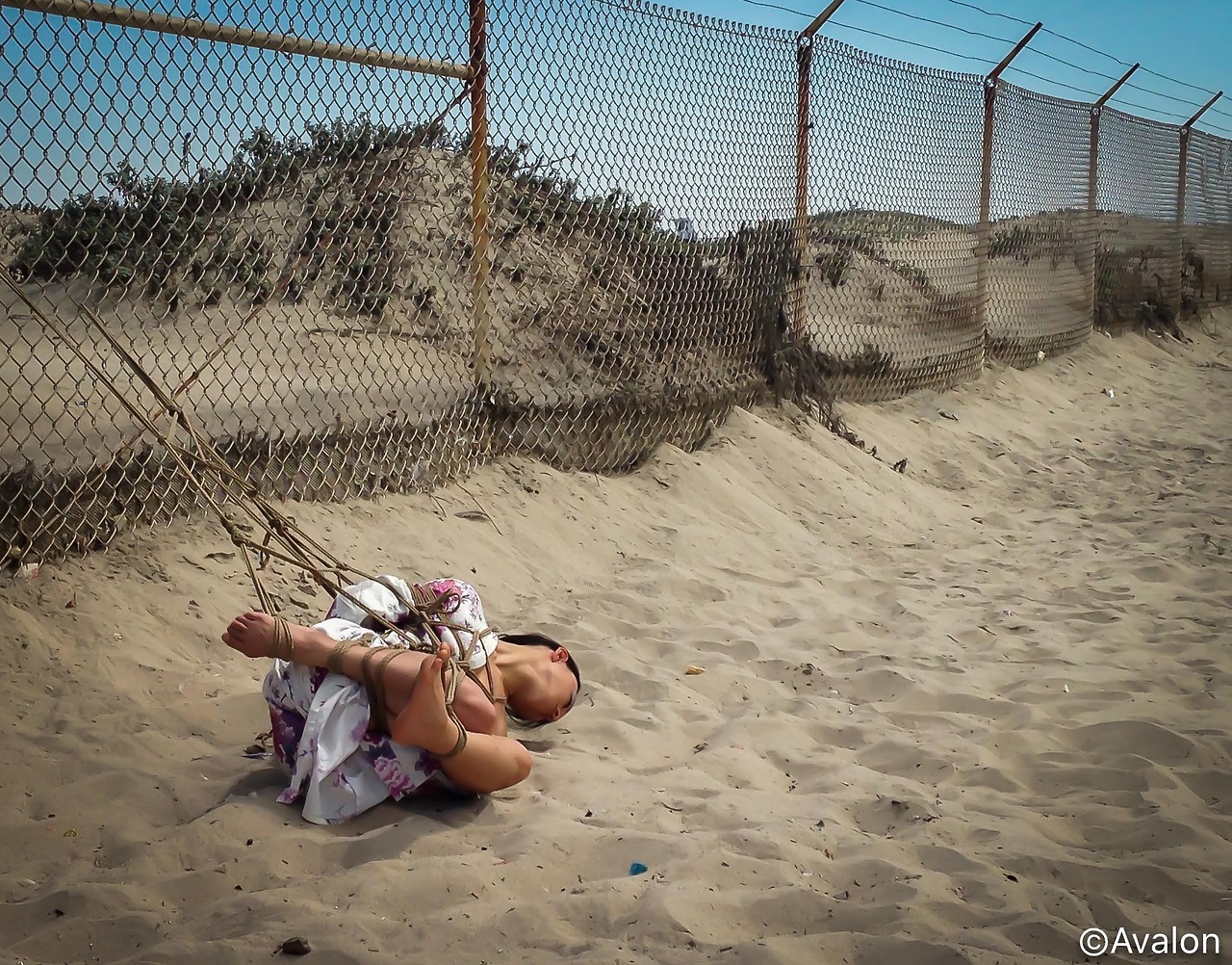 123avalon:Beach fun on a sunny day - Los Angeles - Model:  Yayoi  - Rope &amp;