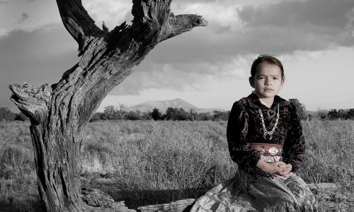 guardian:One woman’s mission to photograph every Native American tribe in the United States Matika