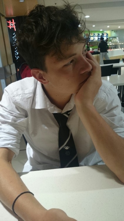 givemeguys:*