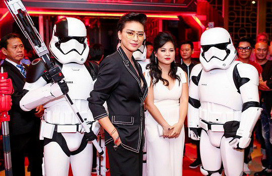 dailykellymarie:Kelly Marie Tran and Veronica Ngo attend the first of its kind Star