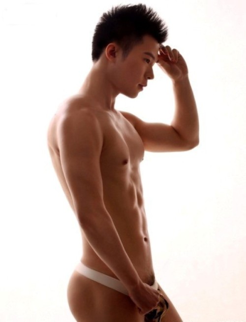 So asian, so sex, ... so gay !!