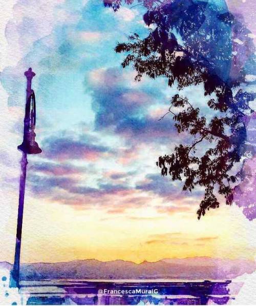 congliocchidiunturista:Sunset.Follow Francesca Mura on Instagram.