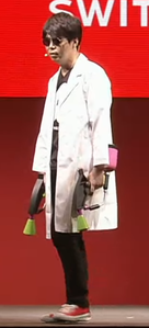puphidden:  puphidden:   if you see this guy walk up to yo girl and slap her ass