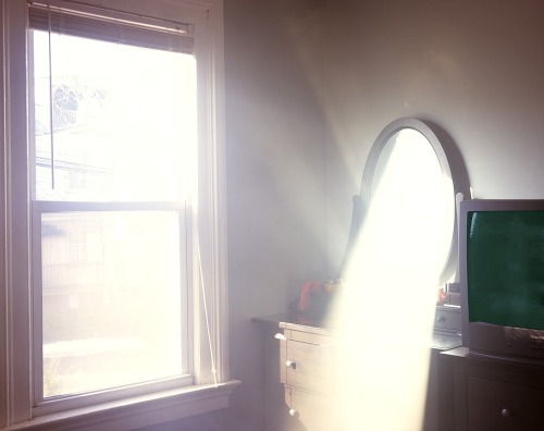 wetheurban:  SPOTLIGHT: Visible Light by Alexander Harding In his series Visible Light, Connecticut-based artist Alexander Harding photographs beams of light so thick it seems as if you could reach out and touch them. Read More 