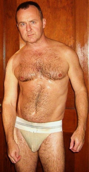handsomedaddies:  Daddy worked up a sweat