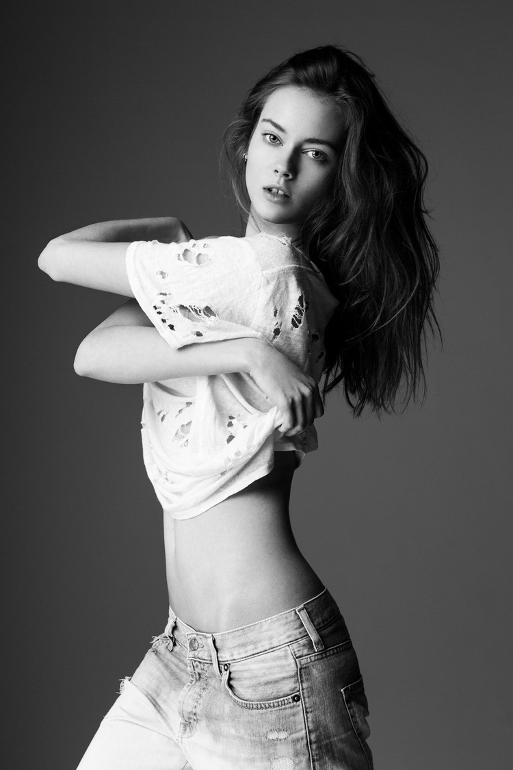 senyahearts:  Jac Jagaciak  Photographed by: Remi Kozdra &amp; Kasia Baczulis