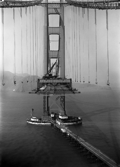 20th-century-man:  Under construction… Eiffel Tower, 1888. Golden Gate Bridge, 1935. World Trade Center, 1971.