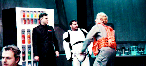 chatnoirs-baton:  Undercover Boss - Kylo Ren 