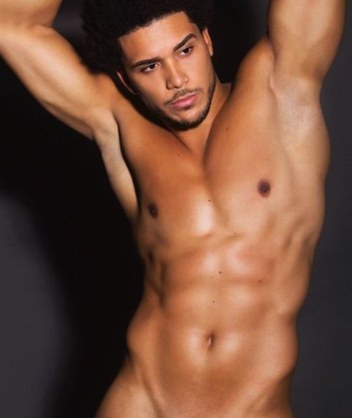 dobrahreloaded:    Ruan Mendes   adult photos