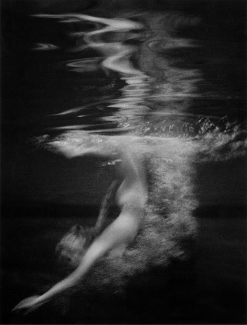 mschristinamaria:Lillian Bassman, Wonders of Water, 1959