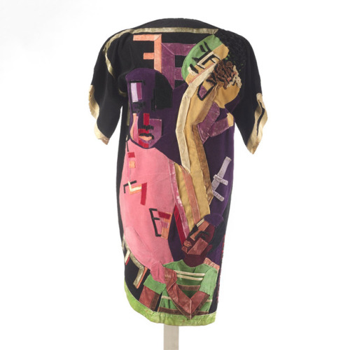 brooklynmuseum: As one of the co-founders of the Black Arts Movement collective AfriCOBRA, fashion d