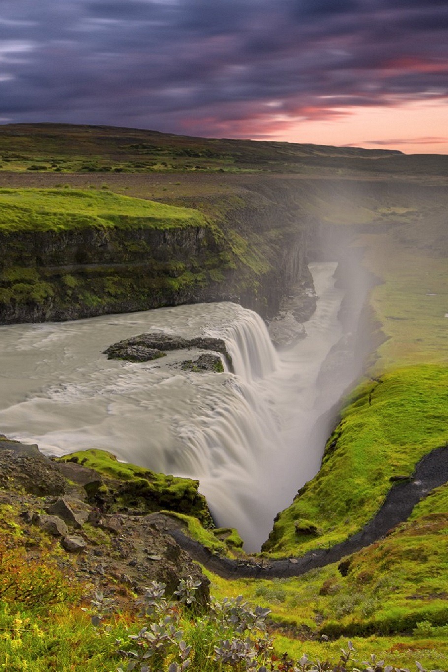 sublim-ature:  Gullfoss, IcelandAlexander Riek 