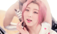 femaleidols:  sohyun in the whatcha doin’ today? mv → velvetrangers 