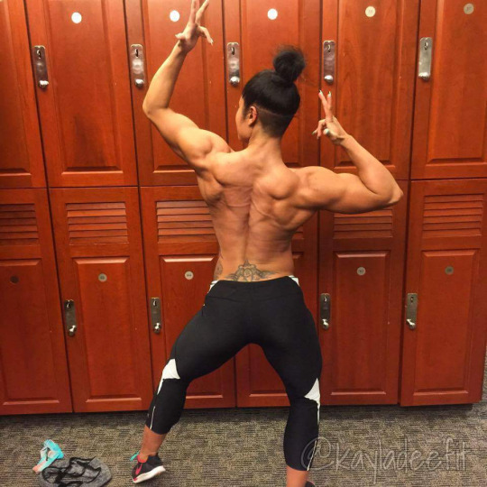 lovefemalemuscle-blr:Kayla Dee