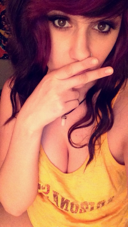 vvitchslutt: Sad girls are rad girls