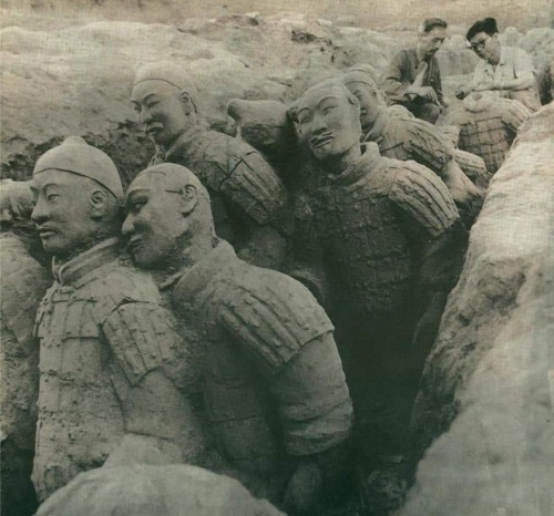 Blondebrainpower:early Excavation Of The Terracotta Warriors.the Terracotta Army
