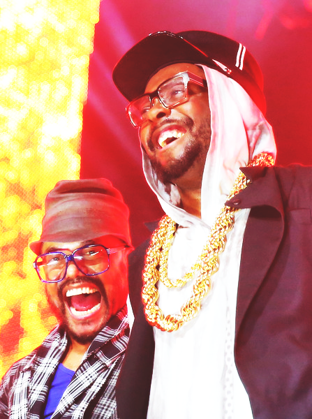 » the black eyed peas at coachella 2015 {3/3}