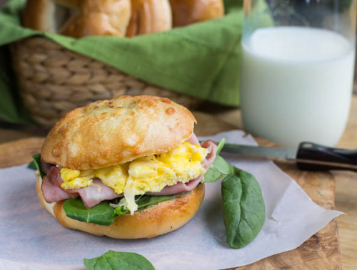 nom-food:Ham, cheese &amp; egg bagel sandwich