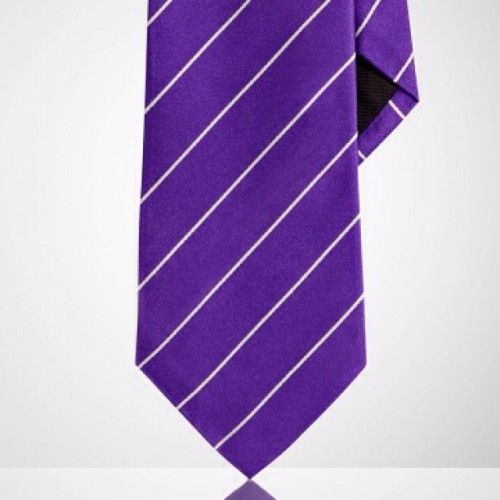 Someone buy me this tie!! #RL