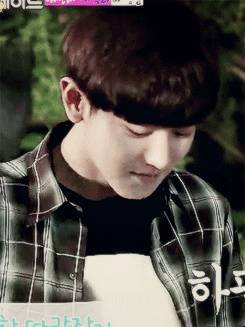 parkchny:   sexy Chanyeol acting♡ 
