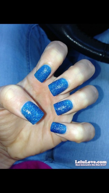 Blue sparkle nails :) http://www.lelulove.com porn pictures