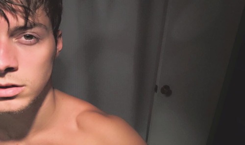 b0nk3rz:  9 selfies of 2015