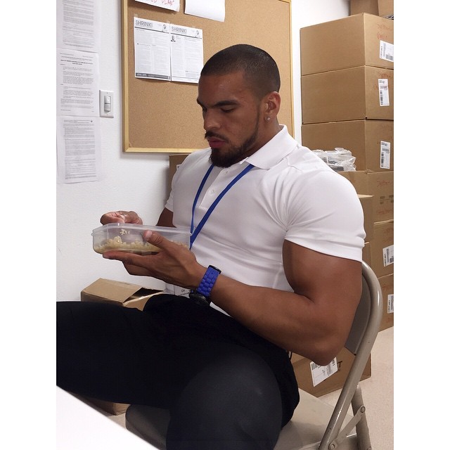 lethaladonis1:  Coworker caught me slippin 😂 I was really into my food lmao a