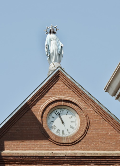 St. Mary With a Lightbulb Halo, Catholic Church, Uniontown, Washington, 2014.