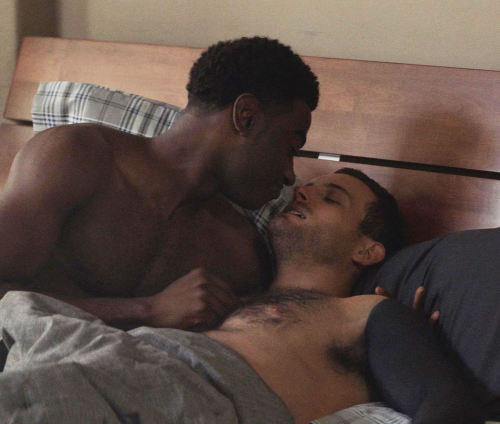 Nico Tortorella & Jelani Alladin In The Walking Dead: World Beyond