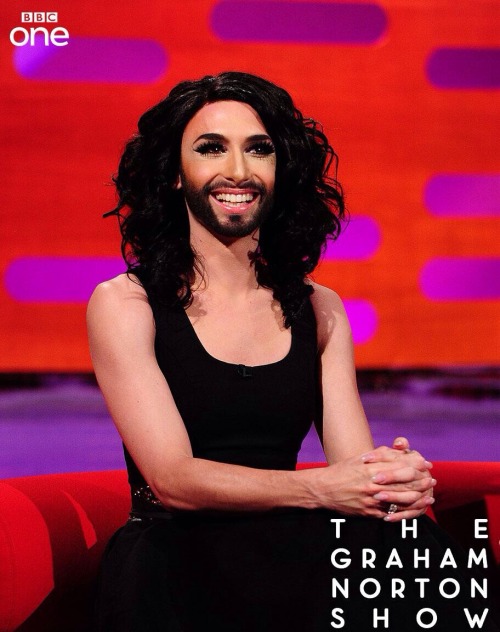 bbcone:  “You just get one life, and you better make it FABULOUS” – @ConchitaWurst. 