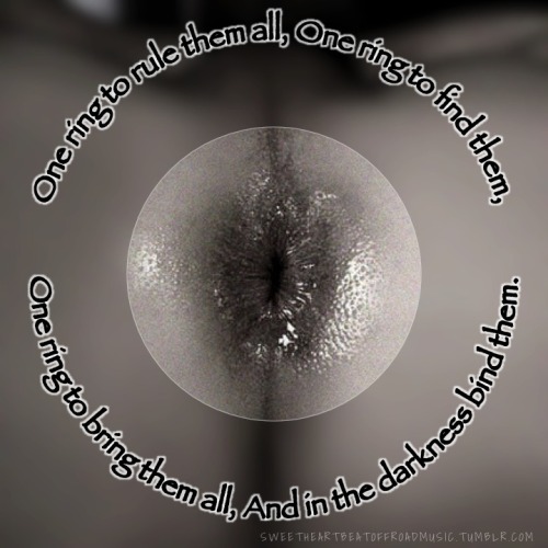 sweetheartbeatoffroadmusic:  ONE RING. Come poke around my archives! GAY 18+ NSFW. Image source here. 