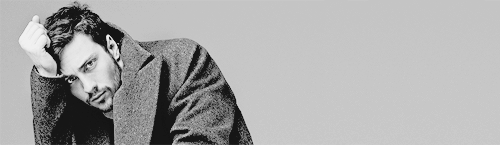 aaronjohnsonsource:  Aaron Johnson + black&amp;white photoshoots   di che stiamo