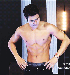 jakeable:  an extremely necessary gif set (x) 