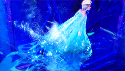 keybladesoras:  The Queen arrives in Storybrooke. 