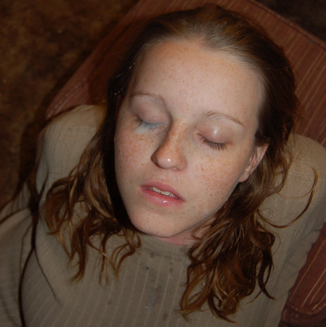 cumsplatteredclothes:  cover her! http://cumonclothedwomen.tumblr.com/post/134919932462/clothingcum-i-also-run-the-following-blogs