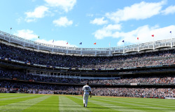 yankees:  42 forever. #ExitSandman