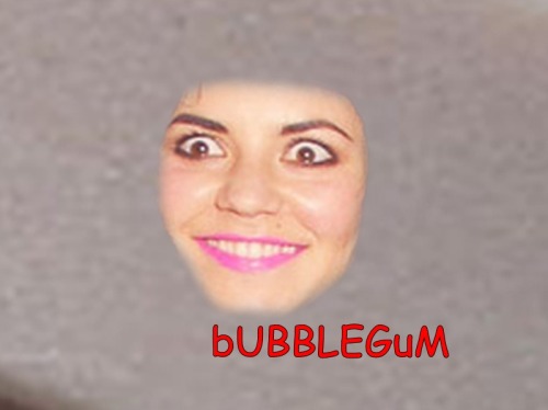 heartcore-diamond:  B U B B L E G U M   B I T C H