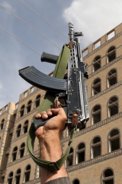 fnhfal:    Houthi rebel - Yemen 