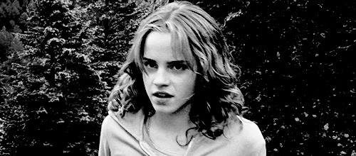 magicfolk:  Happy Birthday Hermione Jean Granger (19 September, 1979) 