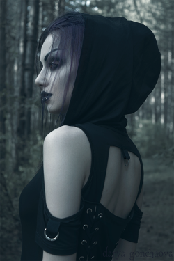 gothicandamazing:    Model/ Photo/ MUA: Darya