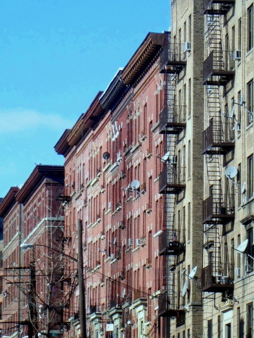 wanderingnewyork: Apartment houses in Fordham, the Bronx.