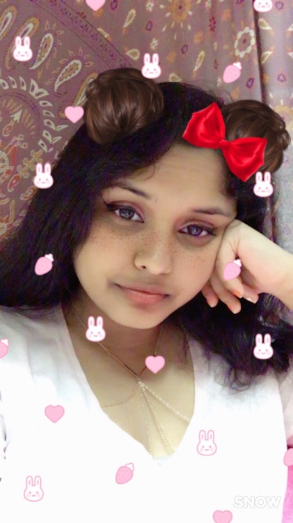 devestational: browngirl: i am so goddamn cute photo set of the Year and its just February