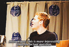 steviebuchanans-deactivated2016:  Joseph Morgan being Joseph Morgan at DragonCon