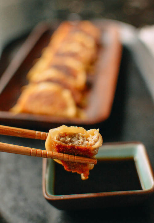 foodffs:Japanese Gyoza DumplingsFollow for recipesGet your FoodFfs stuff here