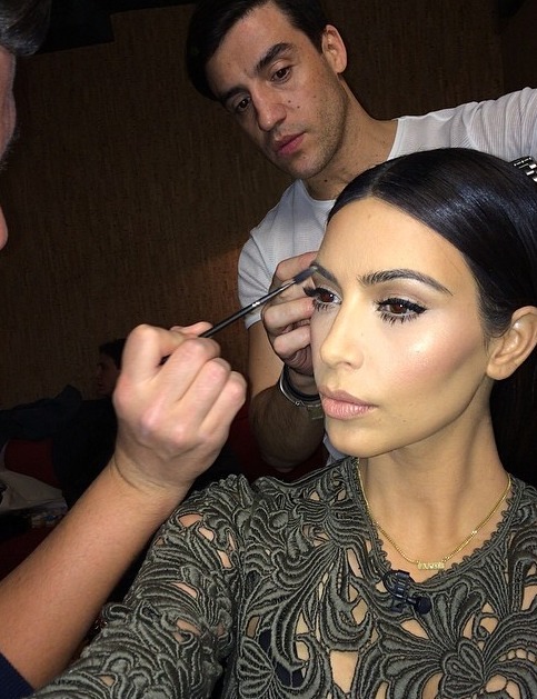 sensxal-bliss:  Her brows look good   😫😍