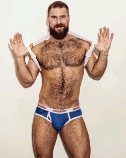 sweatyhairylickable:  http://sweatyhairylickable.tumblr.com for more hairy sweaty dudes! 
