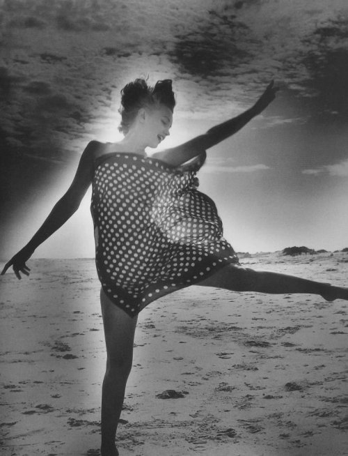 Andre de Dienes, 1949