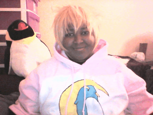 reitantei:   Look at what Rei-chan got me!  Happy Valentine’s Day, my lovely followers! <3