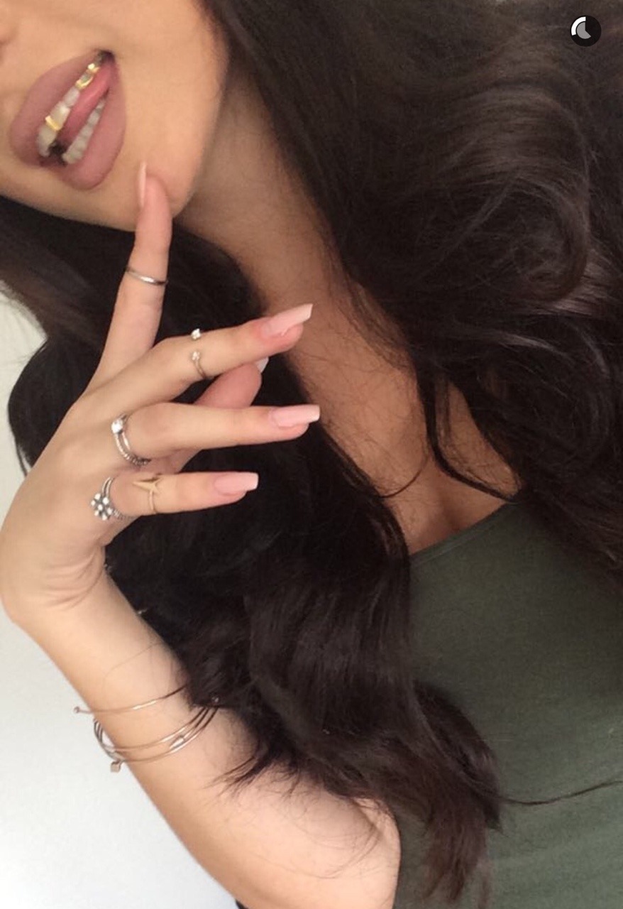 cybrputa:  yvng-mamacita:  leqveeeen:  6ixshawty:  platinumputa:  platinumputa.tumblr.com