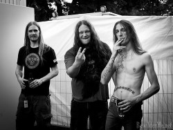 bewildermenet:  (via Bloodbath backstage) 